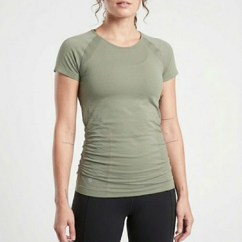 Athleta Sage Green Short Sleeve Active Tee